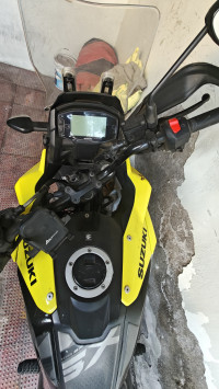 Suzuki V-Strom 250