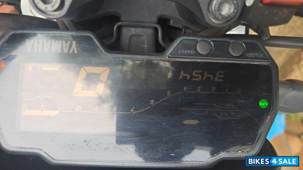 Metalic Black Yamaha MT-15 Ver 2.0 Metalic Black Yamaha MT-15 Ver 2.0