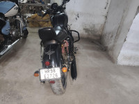 Yezdi Roadster Dark 2022 Model