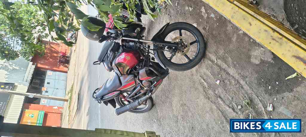 Red And Black Yamaha Gladiator Red And Black Yamaha Gladiator