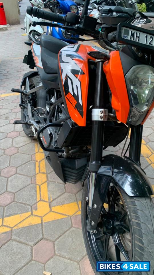KTM Duke 200