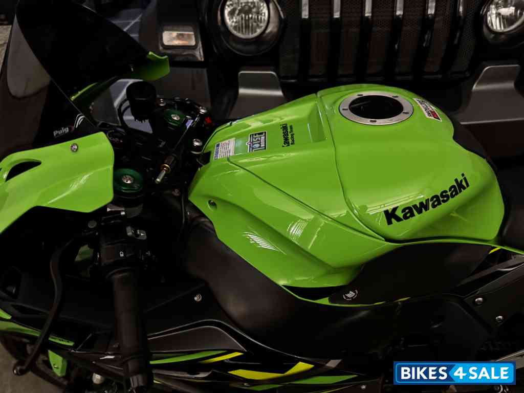 Kawasaki Ninja ZX-10R Kawasaki Ninja ZX-10R