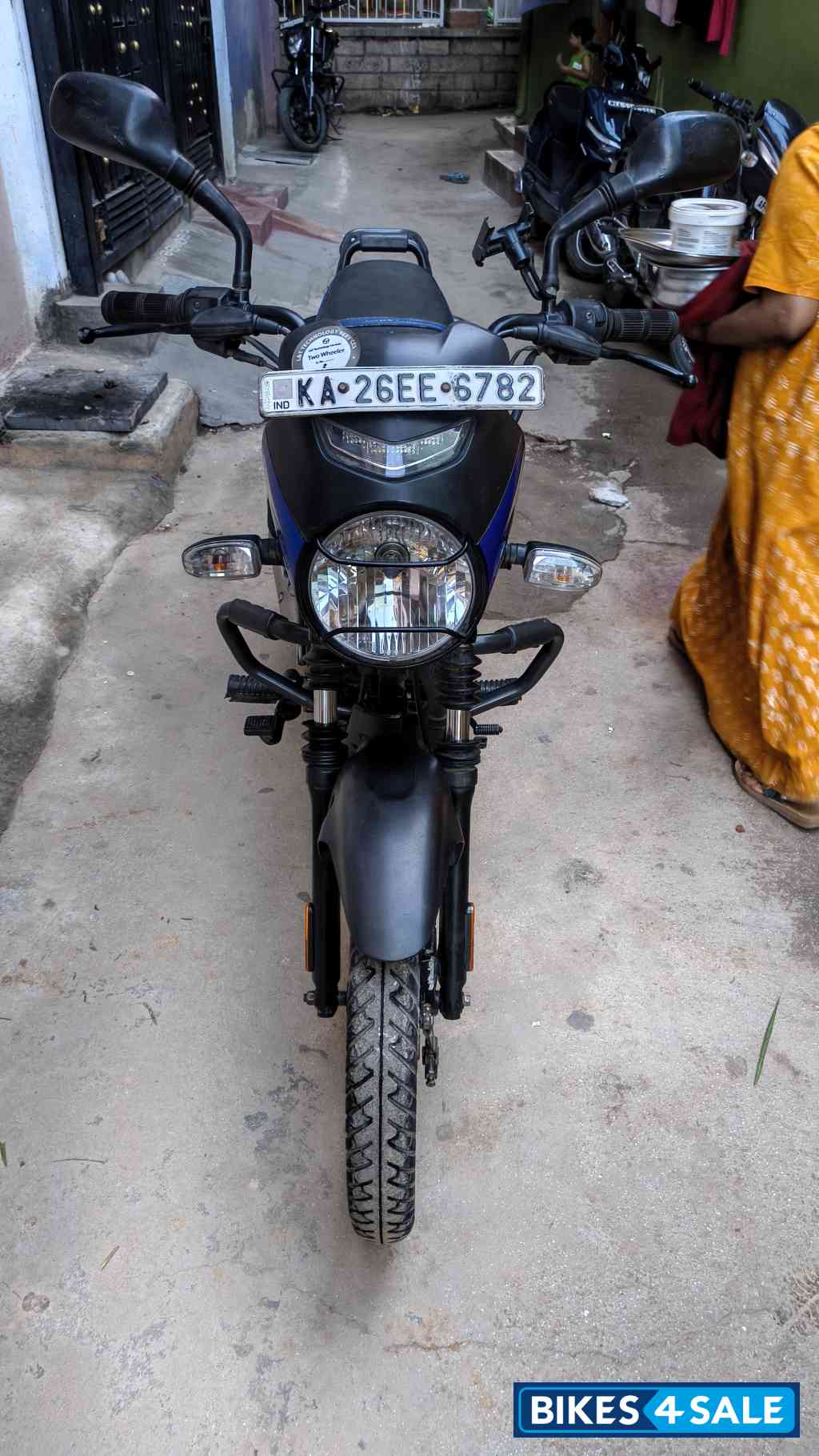Blue Bajaj CT110X