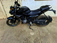 Black Hero Xtreme 125R