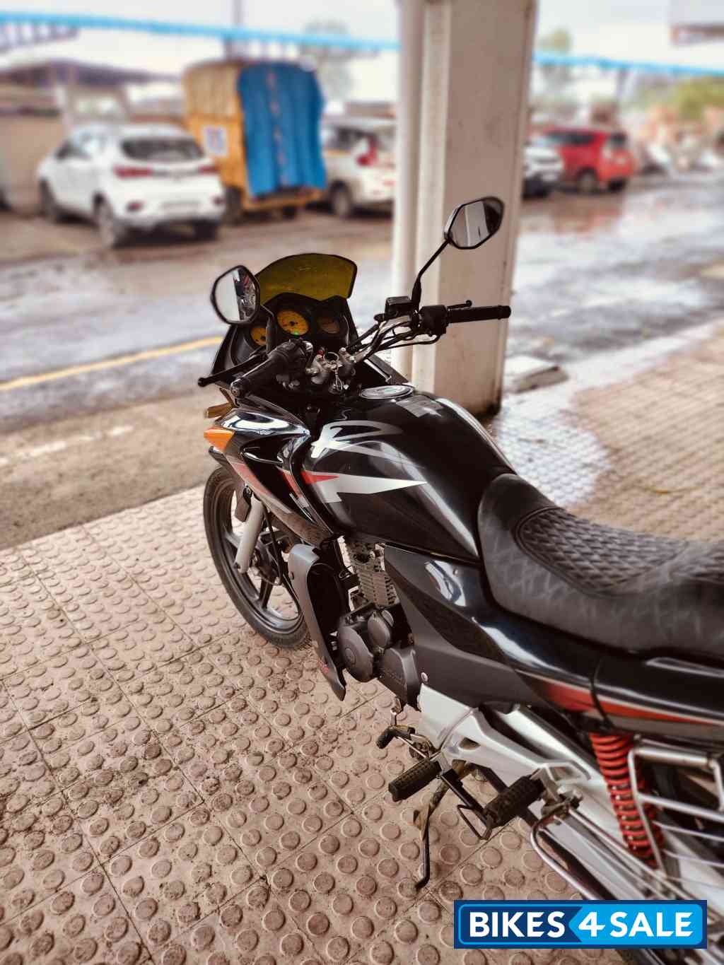 Black Hero Karizma R Black Hero Karizma R