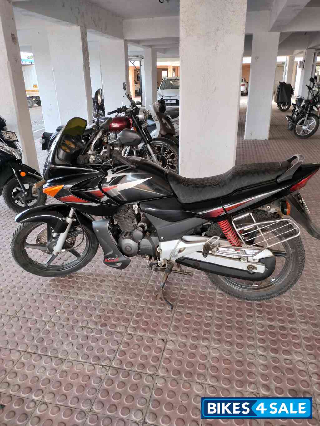 Black Hero Karizma R Black Hero Karizma R