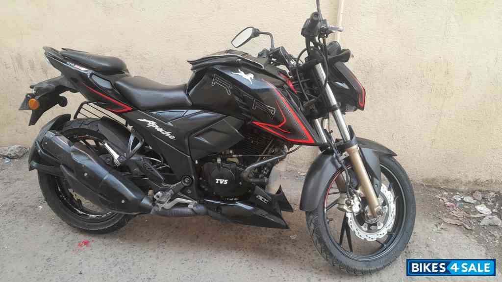 TVS Apache RTR 200 4V TVS Apache RTR 200 4V
