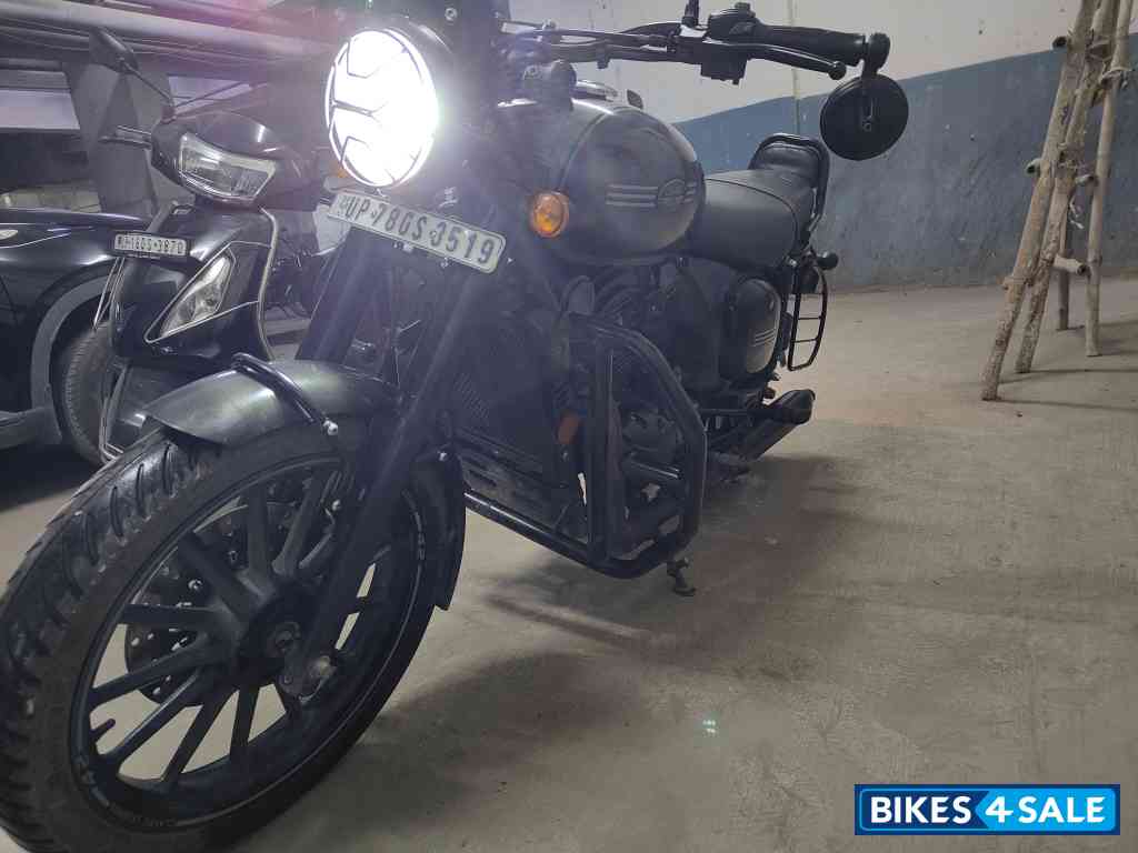 Jawa 42 Dual Tone