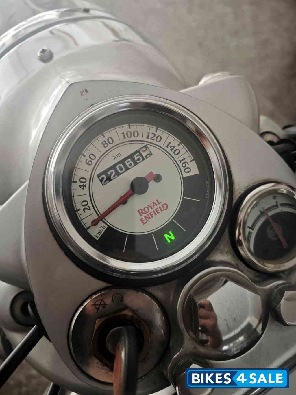 Royal Enfield Classic 350 Royal Enfield Classic 350