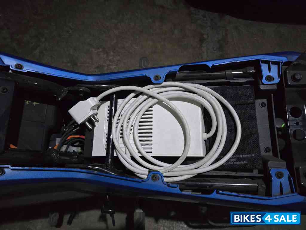 Ola Roadster X Plus 4.5kWh Ola Roadster X Plus 4.5kWh