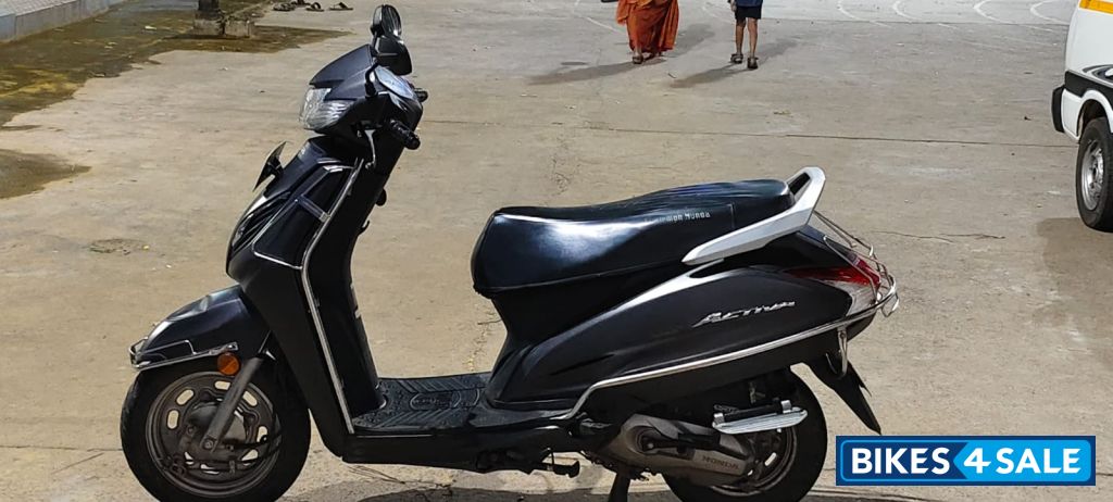 Black Honda Activa 6G Std Black Honda Activa 6G Std