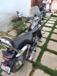 Bajaj Avenger Street 220