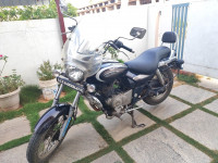 Bajaj Avenger Street 220