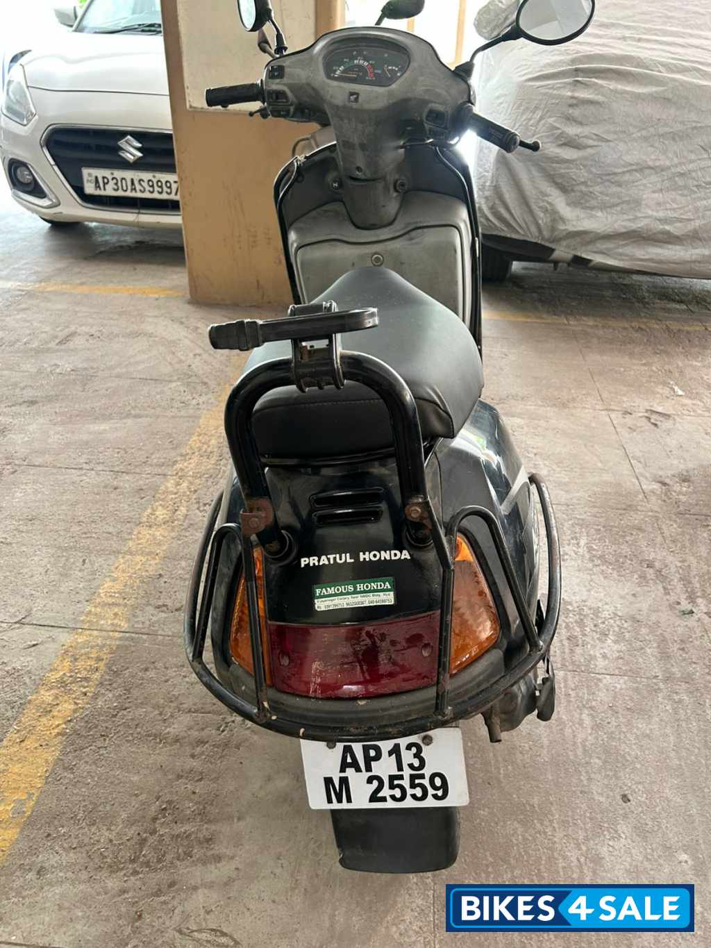 Black Honda Activa Black Honda Activa