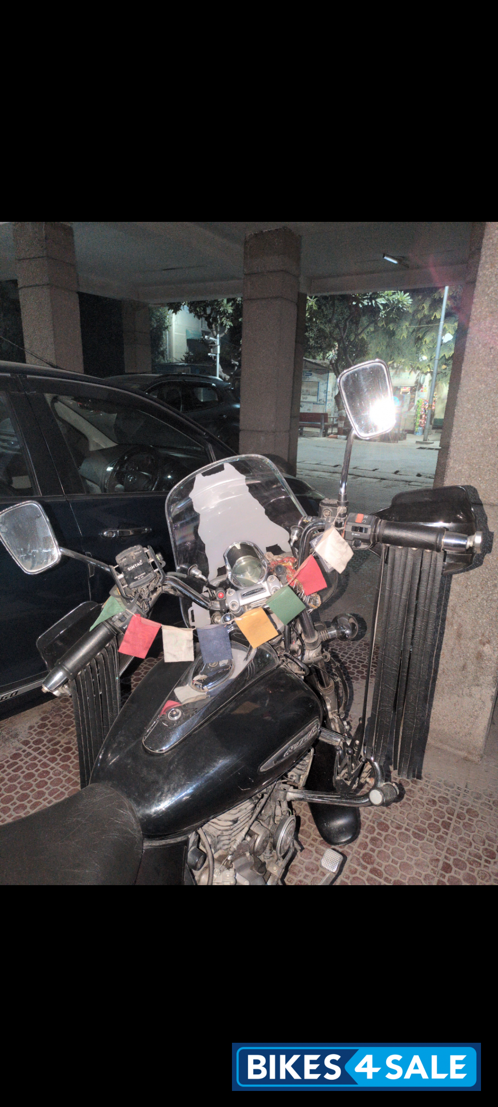 Black Bajaj Avenger Cruise 220 BS6