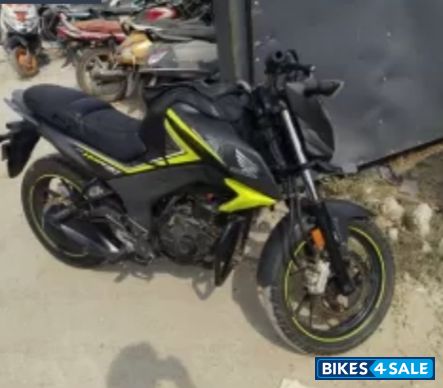 Honda CB Hornet 160R ABS
