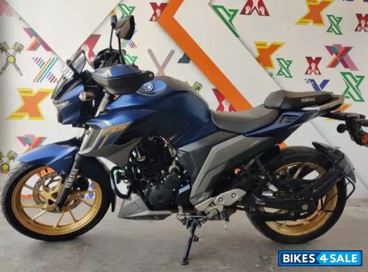 Yamaha FZS 25