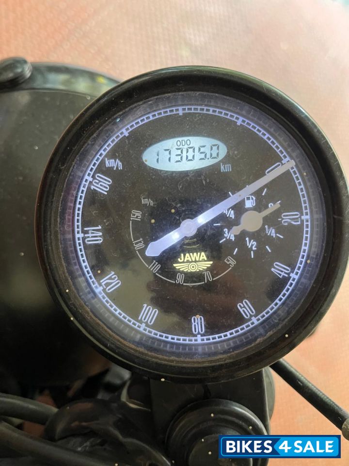Jawa 42 Dual Channel ABS AllStar Black