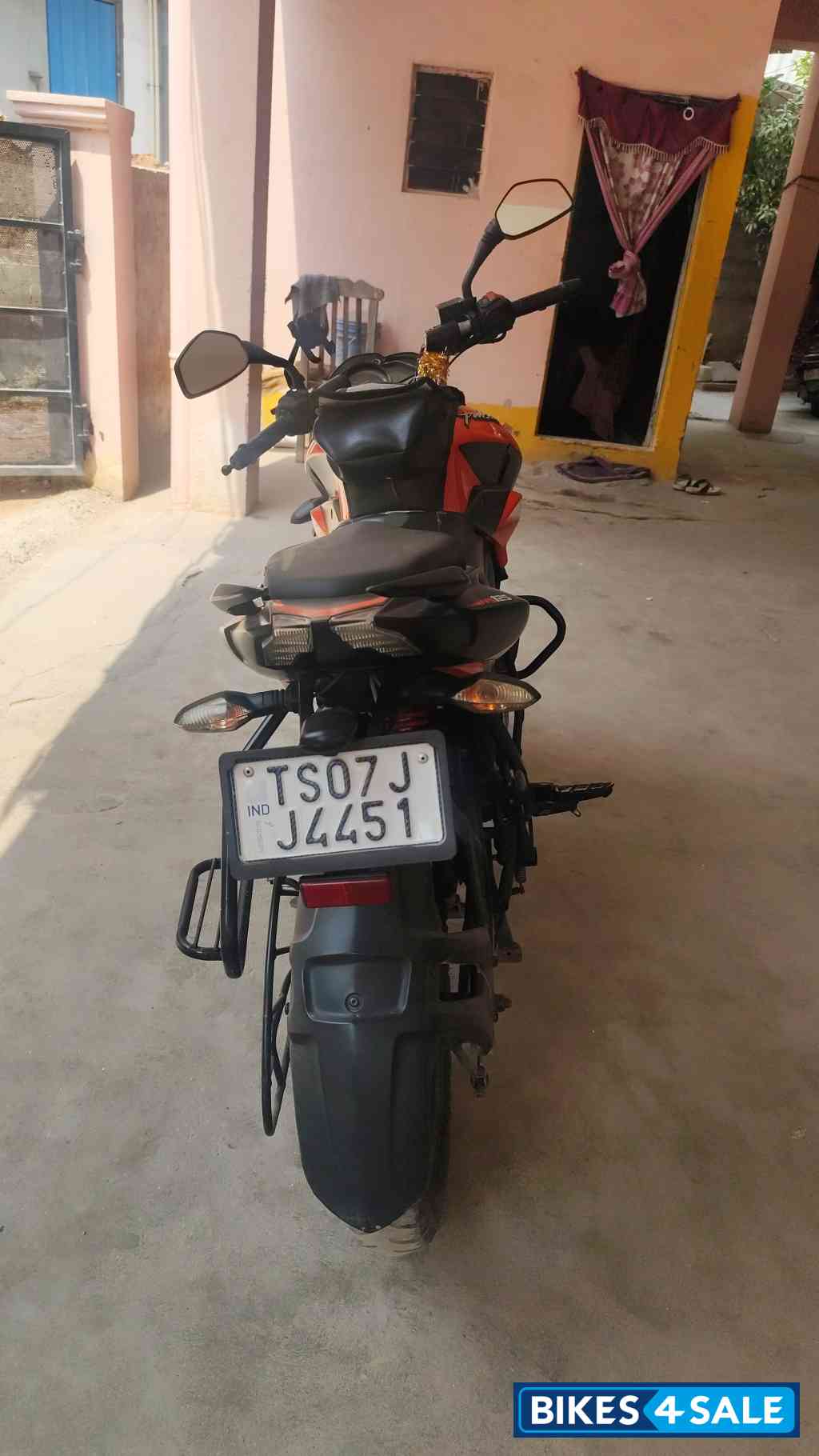 Bajaj Pulsar NS 125