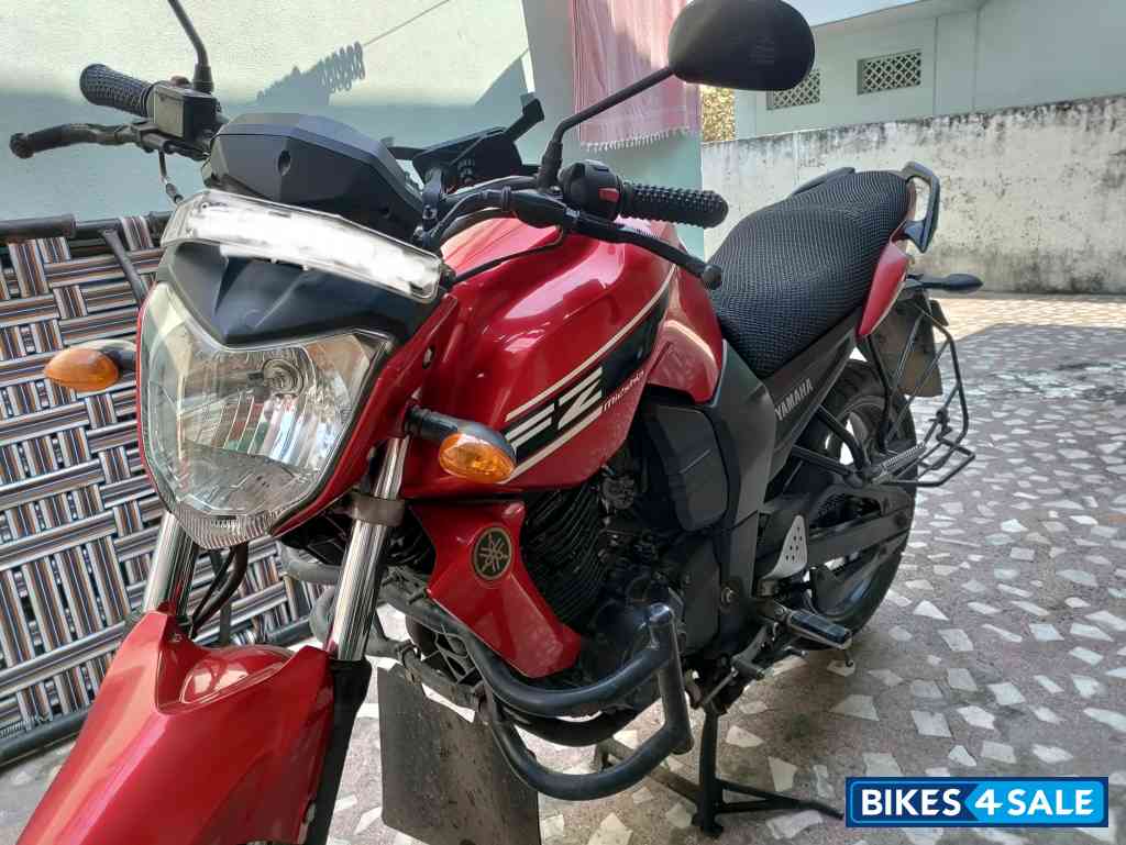 Yamaha FZ16