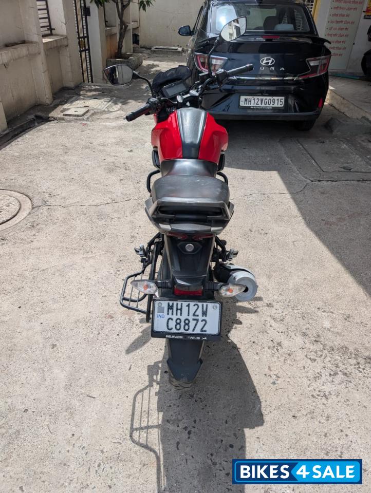 Red TVS Raider Split Seat