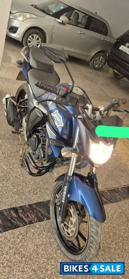 Yamaha FZ-S
