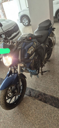 Yamaha FZ-S