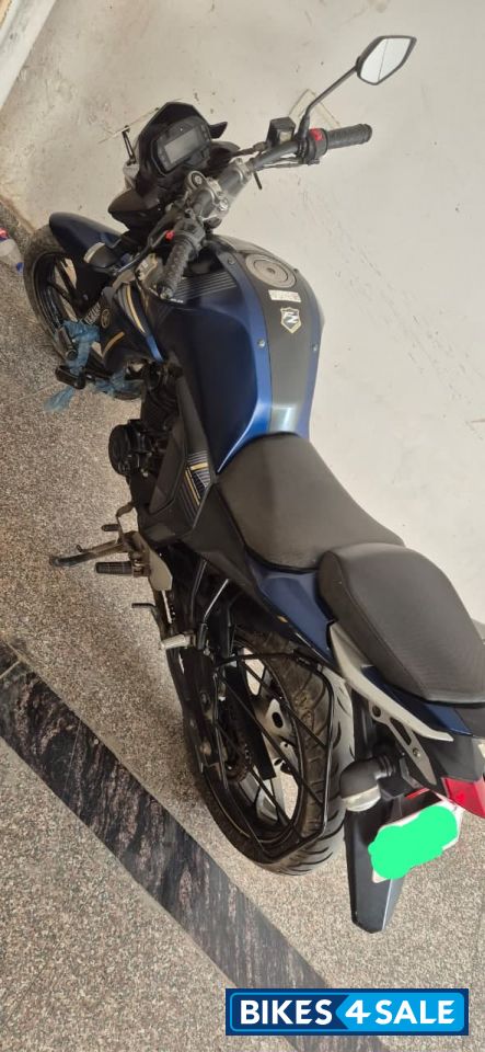 Yamaha FZ-S