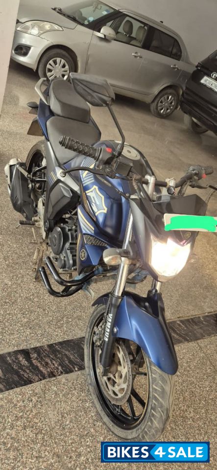 Yamaha FZ-S