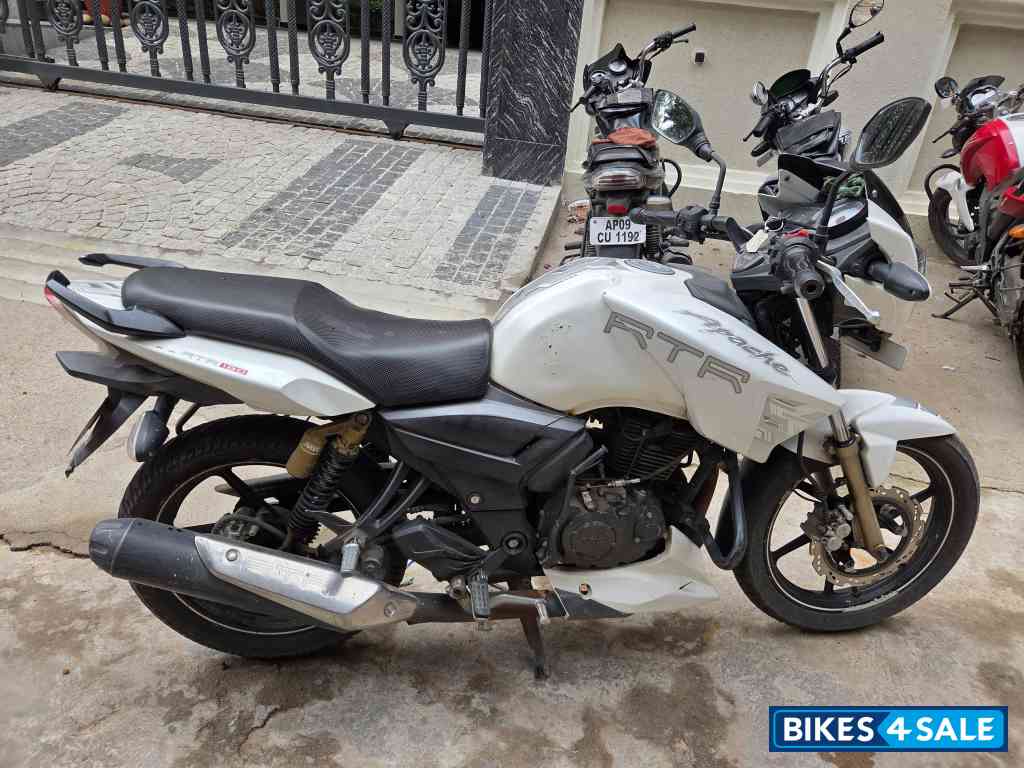 TVS Apache RTR 180
