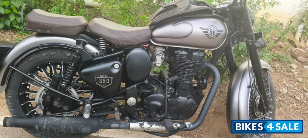 Royal Enfield Classic 350