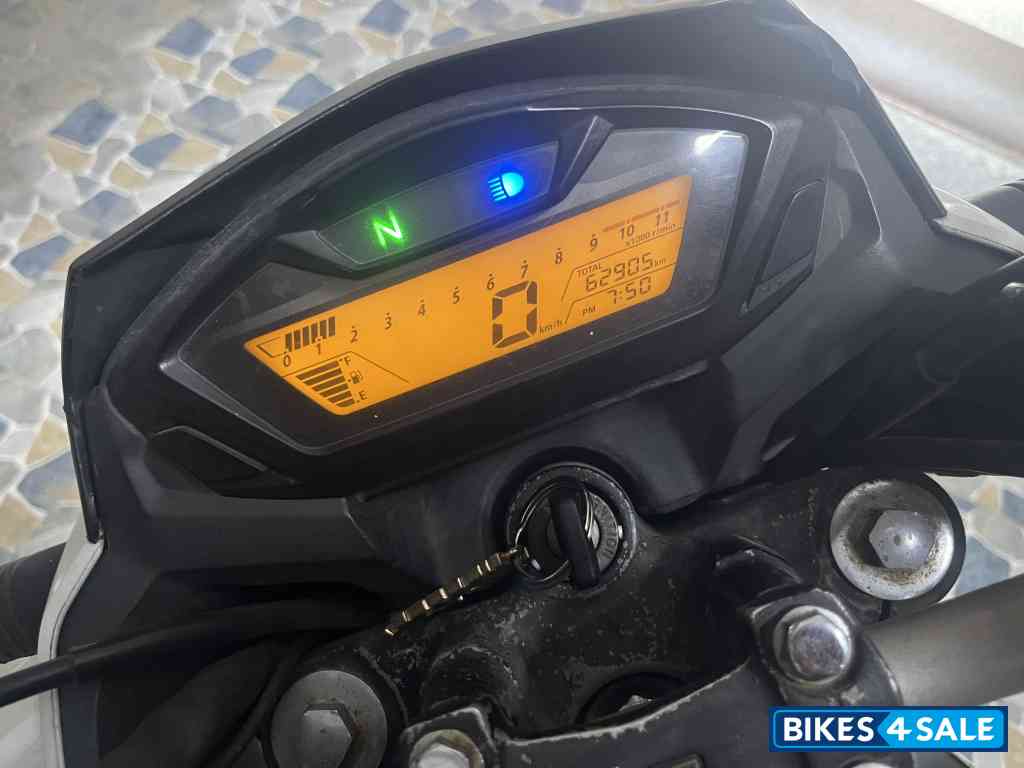 Honda CB Hornet 160R