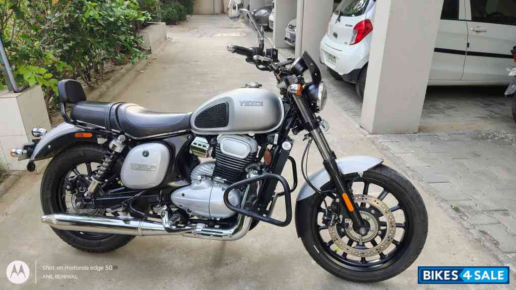 Silver Yezdi Roadster Chrome