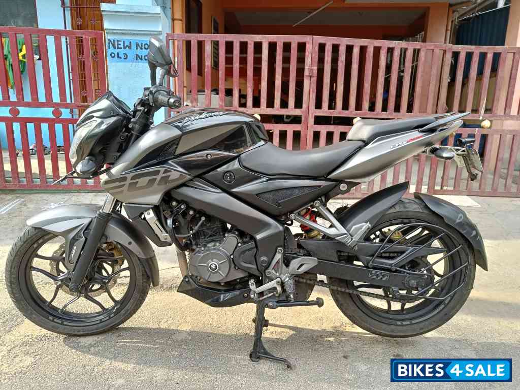 Black With Grey Bajaj Pulsar NS200
