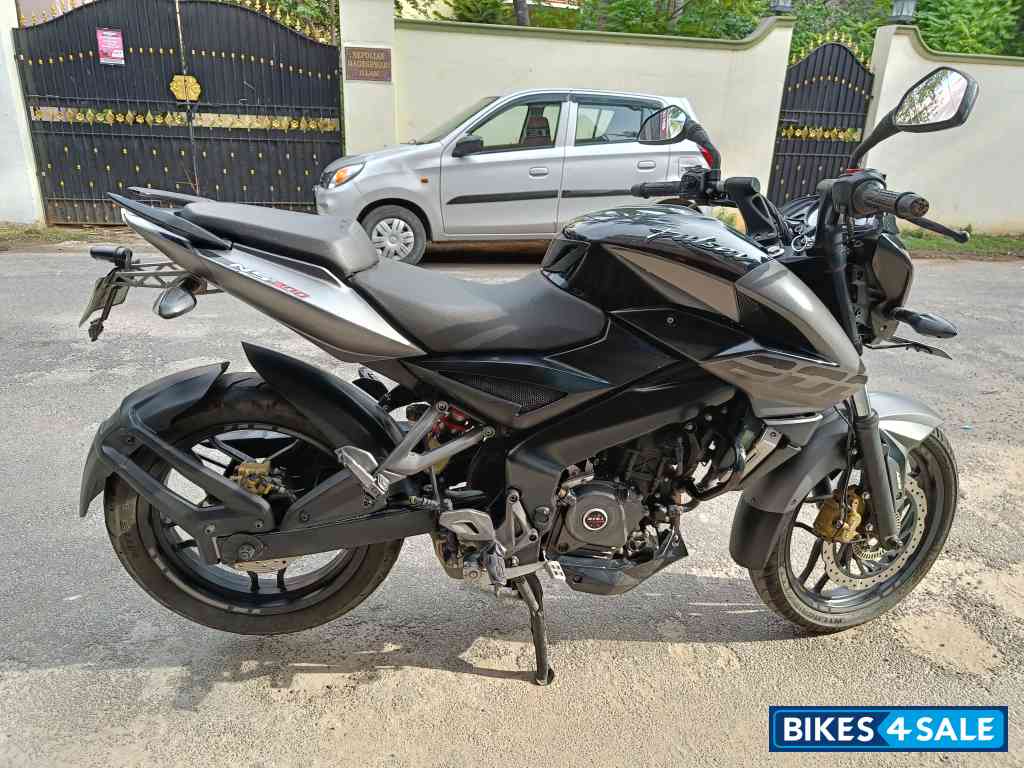 Black With Grey Bajaj Pulsar NS200