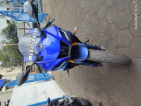 Yamaha R15 V4