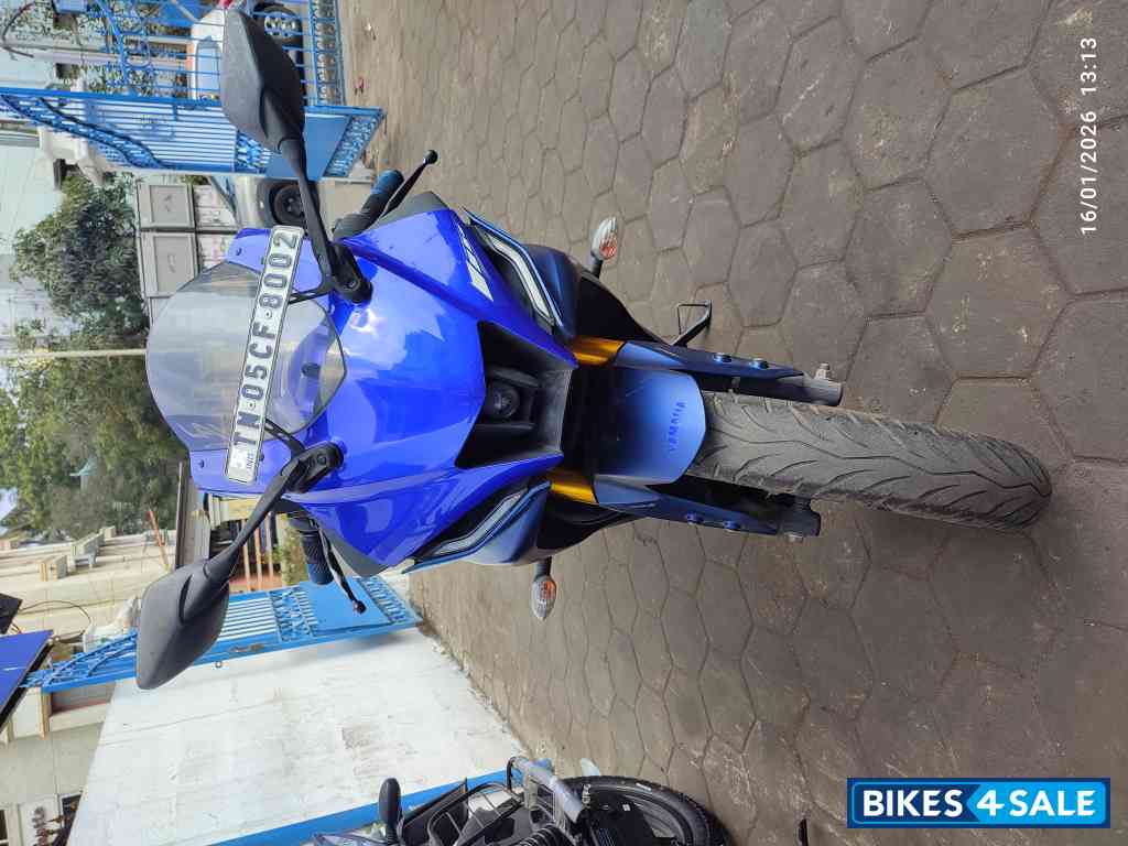 Yamaha R15 V4