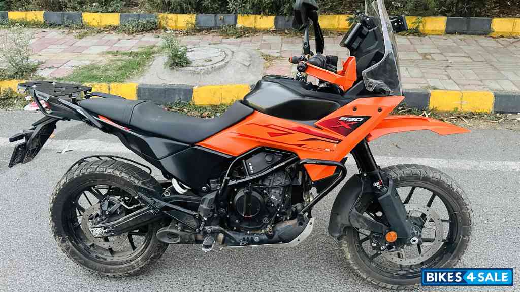 Orange KTM 390 Adventure X 2025 Orange KTM 390 Adventure X 2025