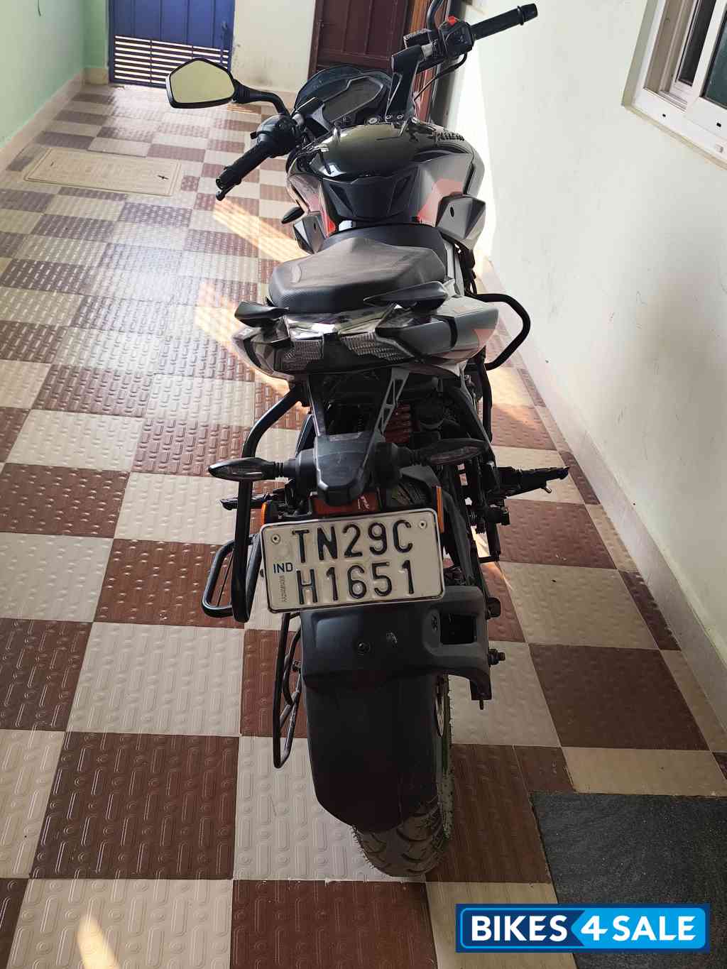 Bajaj Pulsar NS 160 BS6