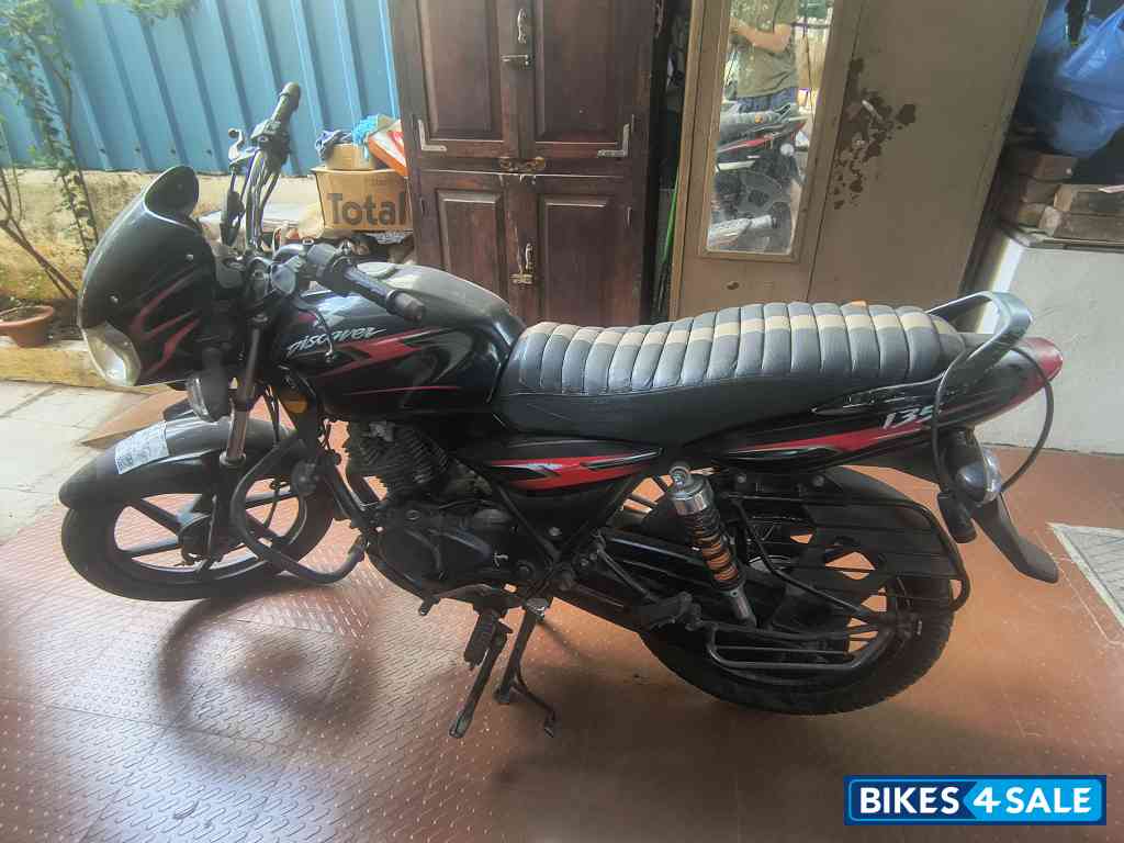 Bajaj Discover DTSi 135