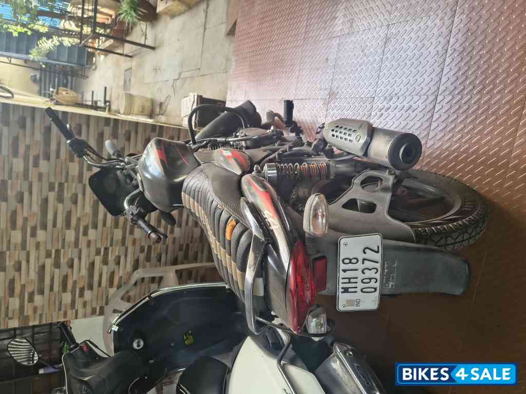 Bajaj Discover DTSi 135