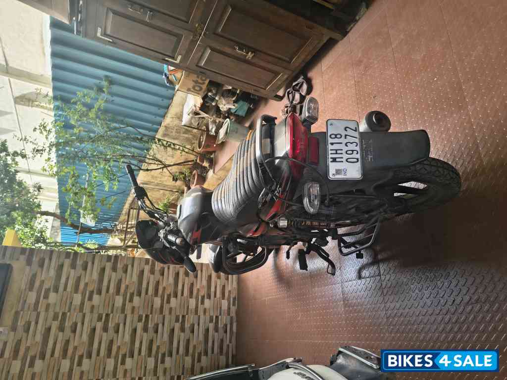 Bajaj Discover DTSi 135