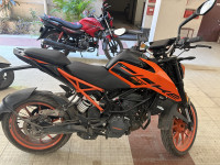 Electronic Orange KTM Duke 200 ABS