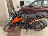 Electronic Orange KTM Duke 200 ABS