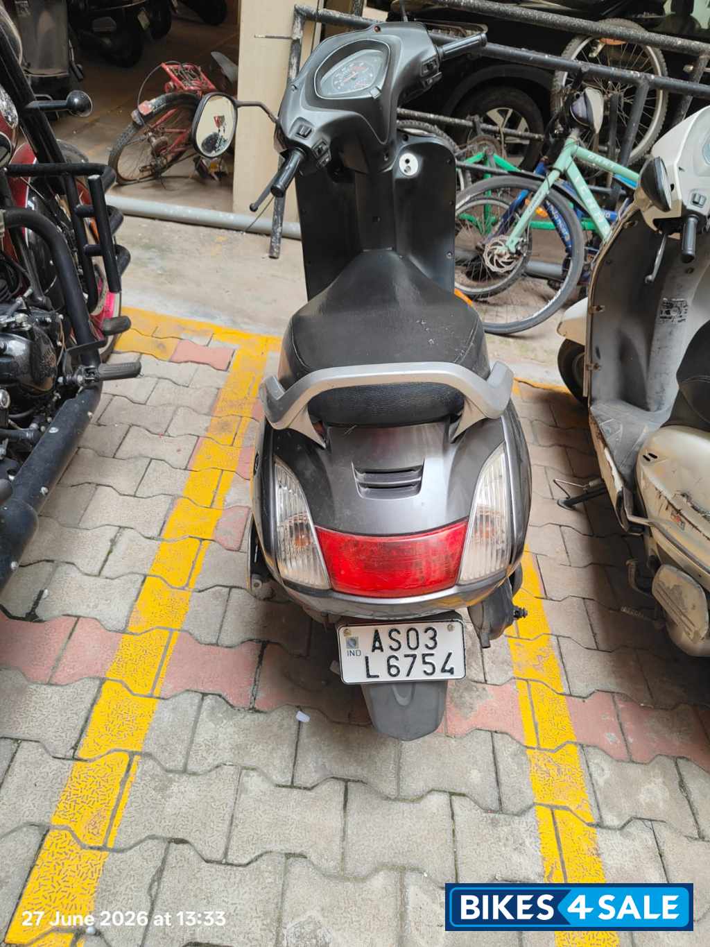 Grey Honda Activa