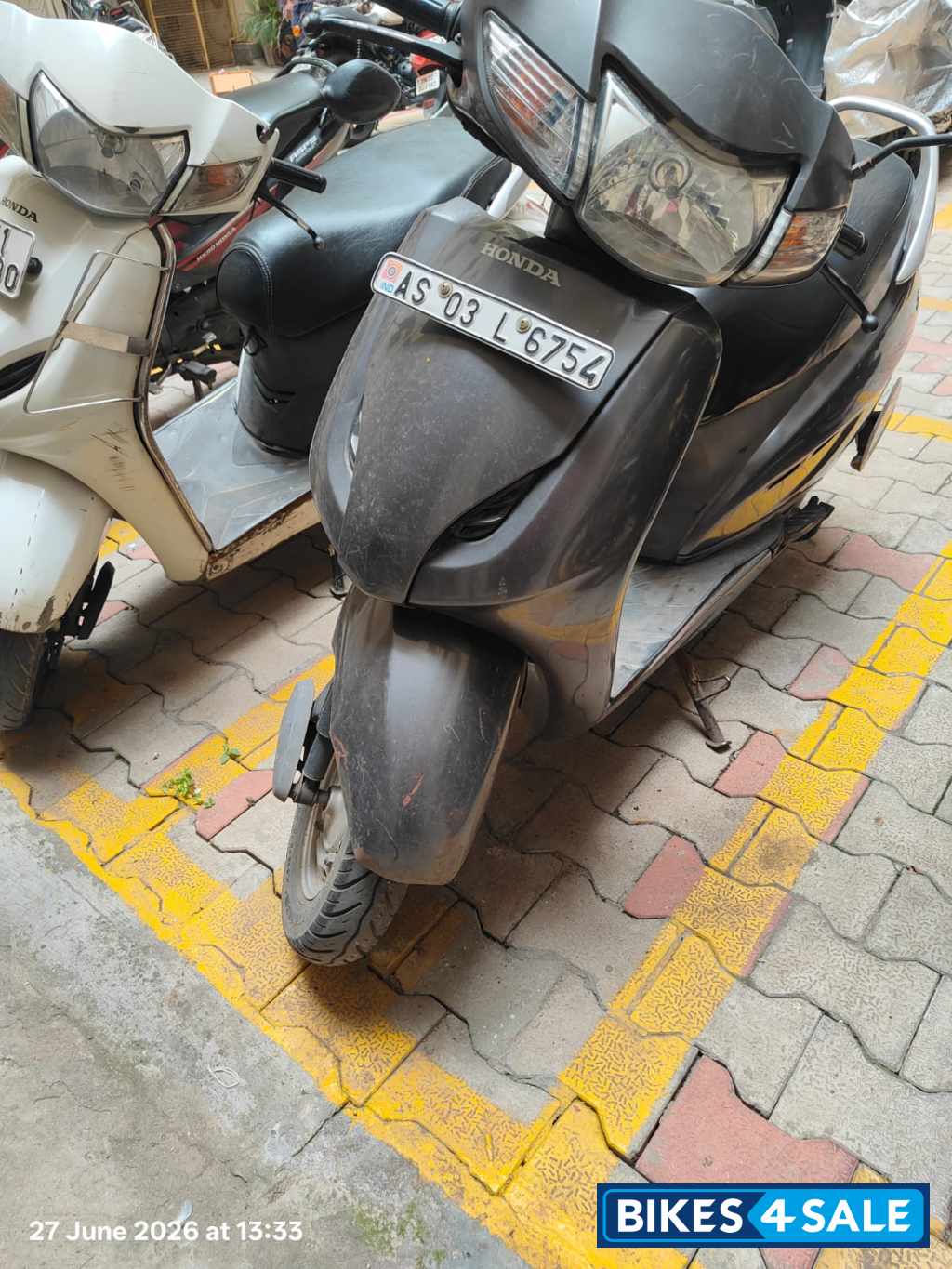 Grey Honda Activa
