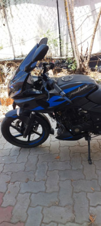 Bajaj Pulsar 220 DTSFi