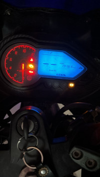 Bajaj Pulsar 220 DTSFi