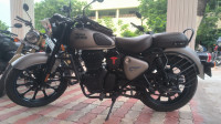 Royal Enfield Classic Gunmetal Grey 2024 Model