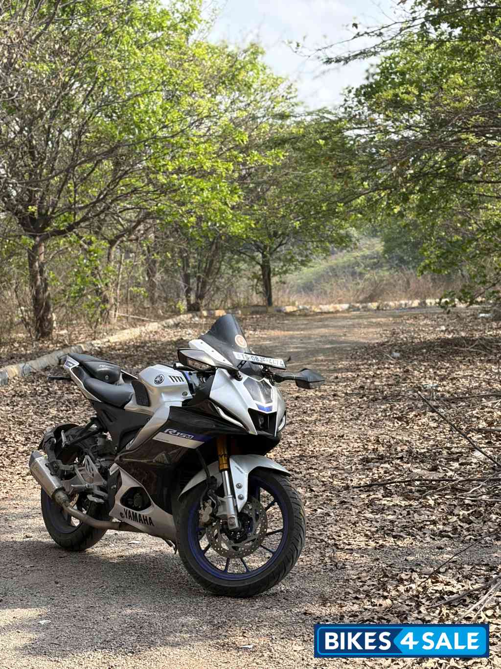 Silver And Black Yamaha R15M